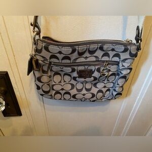 Coach Crossbody-like new excellent condition